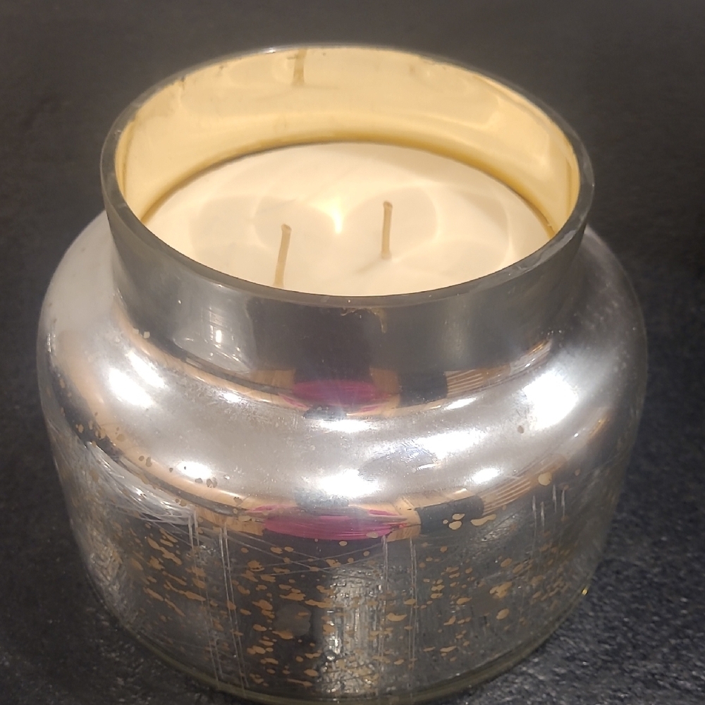 Anthropolgie Capri Blue Candle Large - Picture 4 of 7